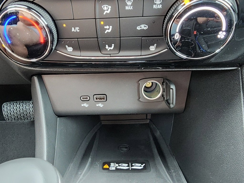 New 2026 Buick Encore GX Sport Touring w/ Advanced Technology Package image 28