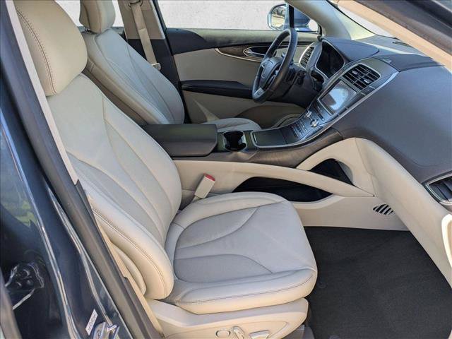 Used 2019 Lincoln Nautilus Select FWD image 21