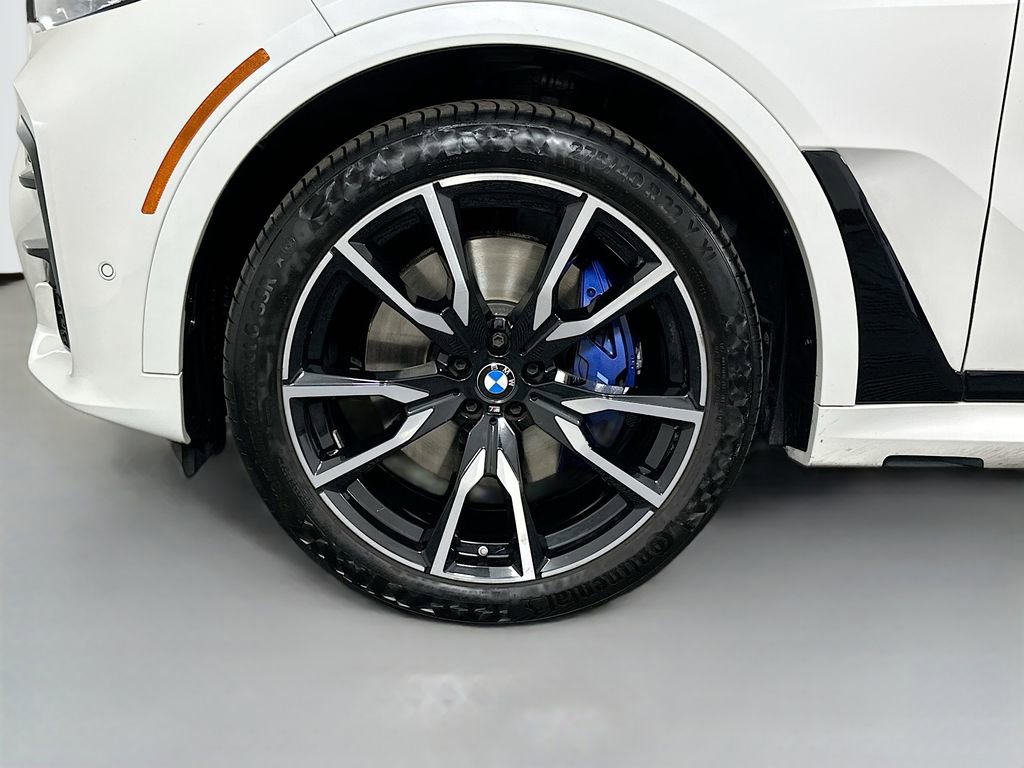 Used 2022 BMW X7 xDrive40i w/ M Sport Package image 33