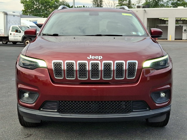 Used 2019 Jeep Cherokee Latitude Plus w/ Comfort/Convenience Group AWD/4WD image 5