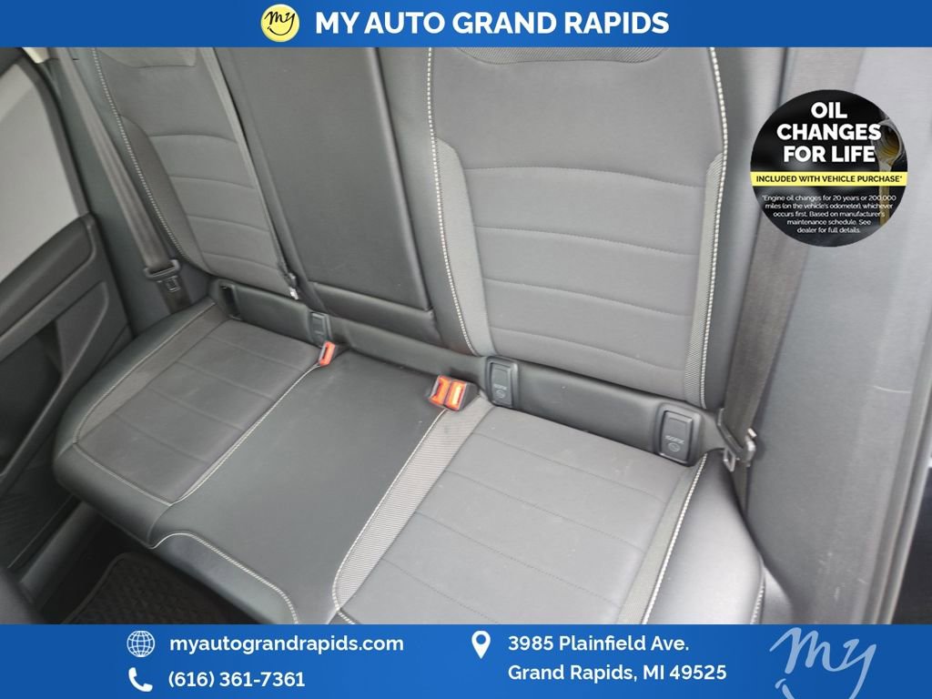 Used 2022 Volkswagen Taos SE image 28