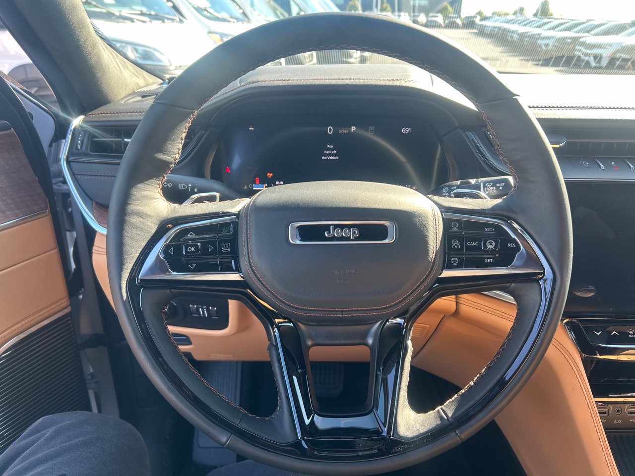 New 2027 Jeep Grand Cherokee Summit AWD/4WD image 19