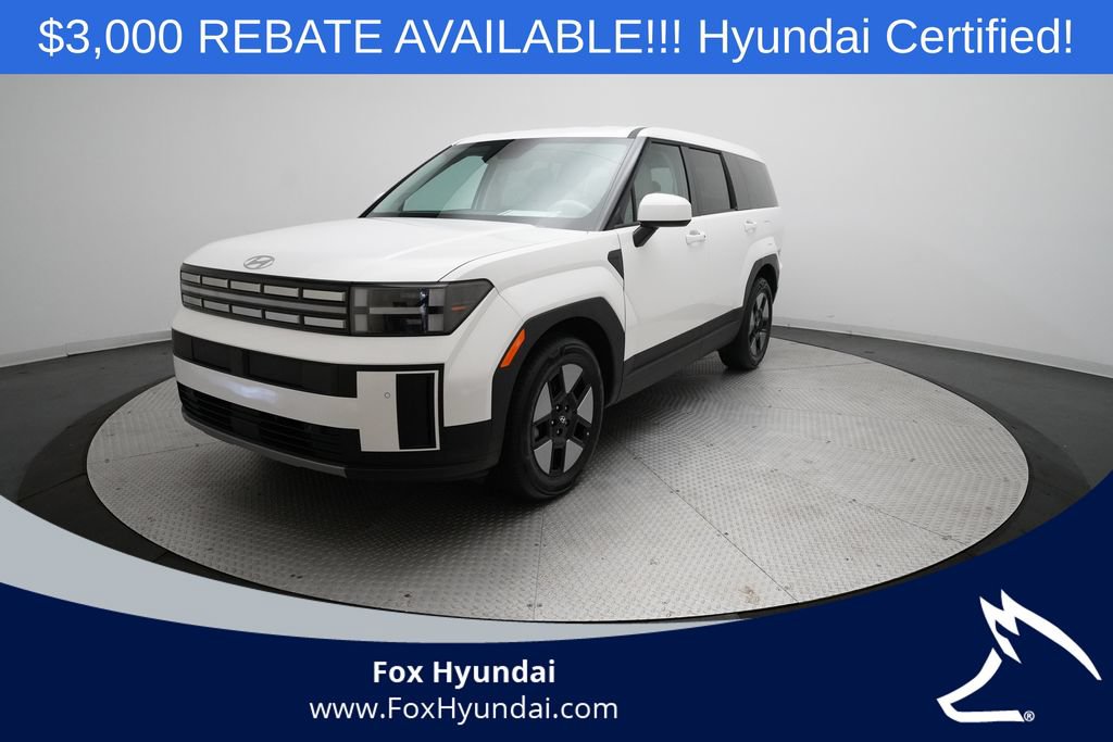 Used 2026 Hyundai Santa Fe SE FWD image 1