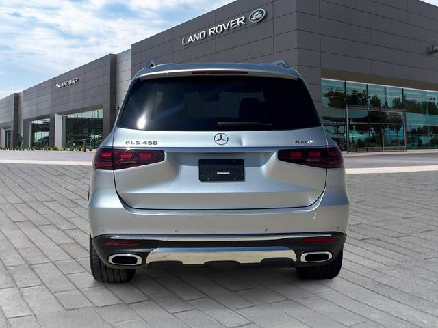Used 2025 Mercedes-Benz GLS 450 4MATIC image 4