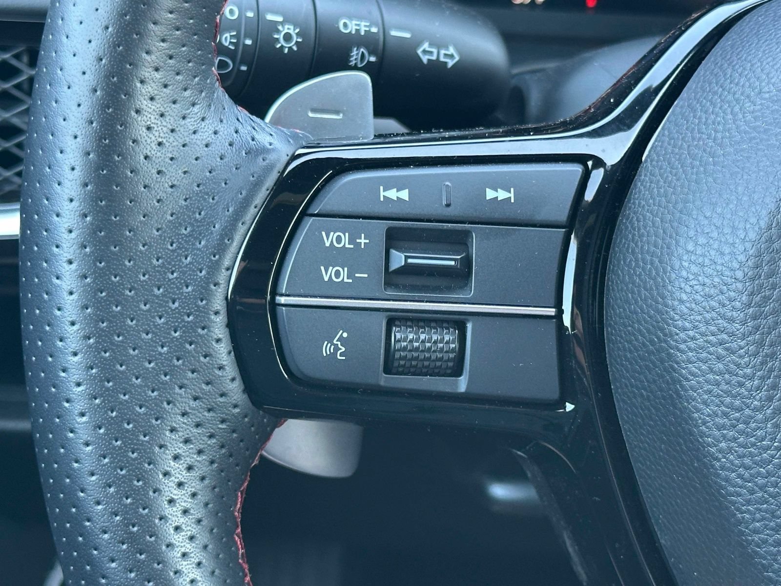 Certified 2025 Acura ADX A-Spec AWD/4WD image 23