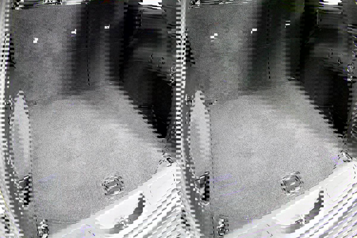 Used 2020 Jeep Grand Cherokee Altitude image 44