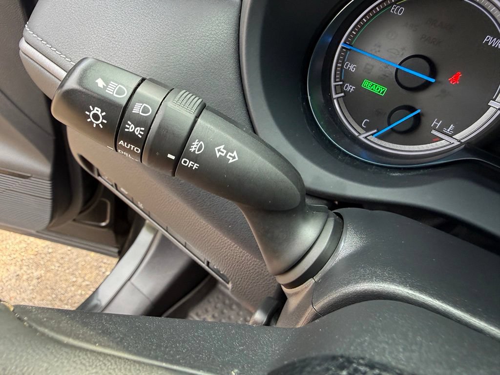 Certified 2024 Toyota Venza XLE AWD/4WD image 31