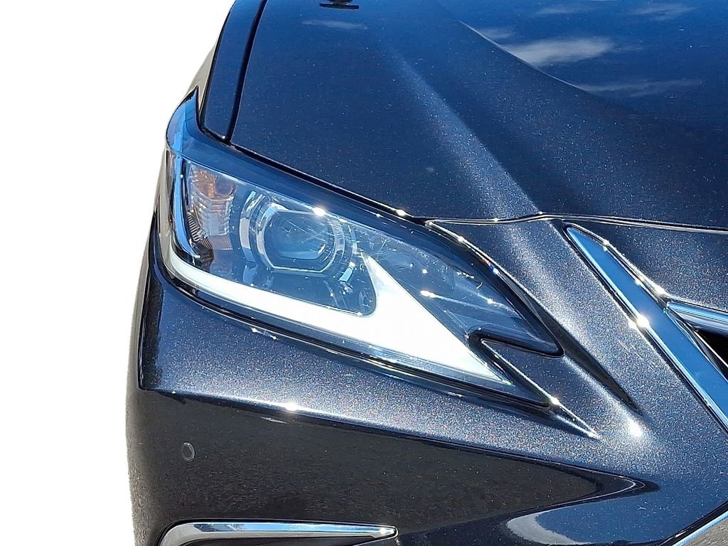 Used 2023 Lexus ES 350 w/ Premium Package image 10