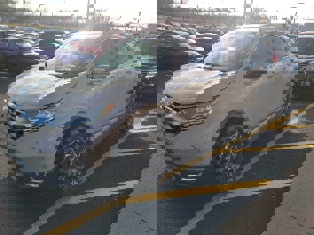 Used 2017 Honda CR-V Touring image 3