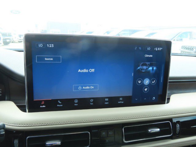 Certified 2023 Lincoln Nautilus Reserve w/ Luxury Package image 29