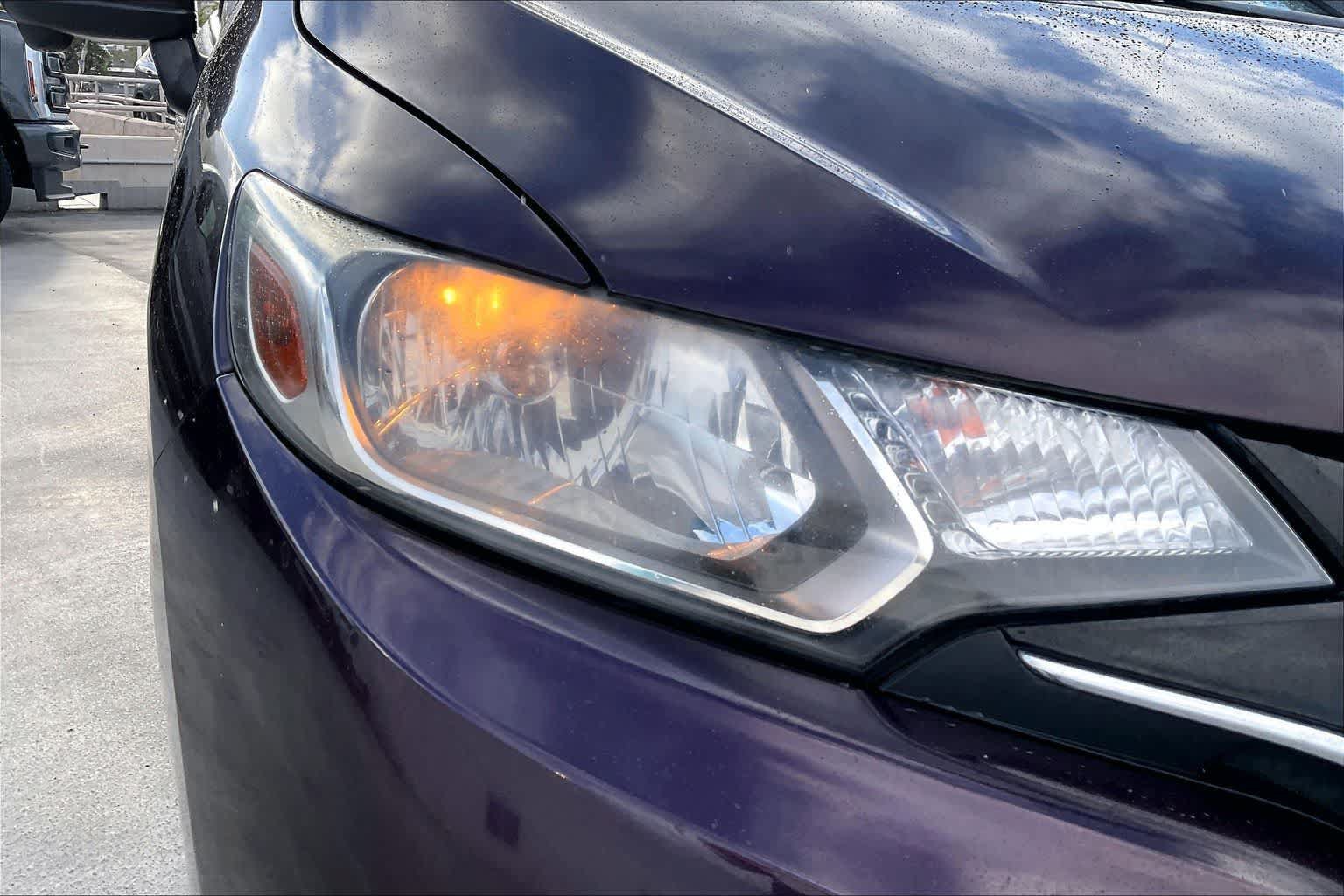Used 2017 Honda Fit EX image 31