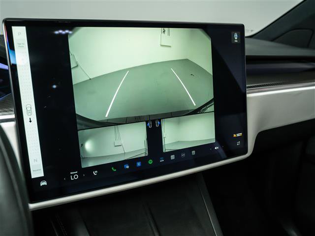 Used 2022 Tesla Model X Plaid image 25