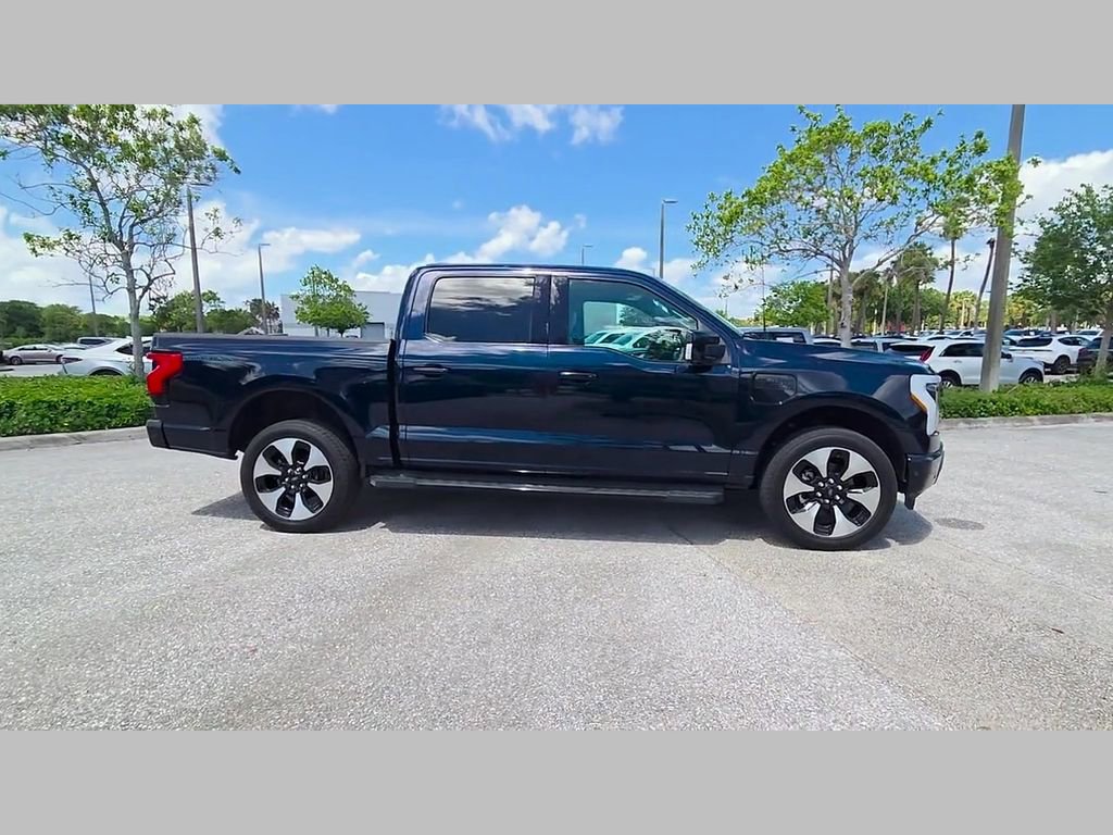 Used 2023 Ford F150 Lightning Platinum AWD/4WD image 35