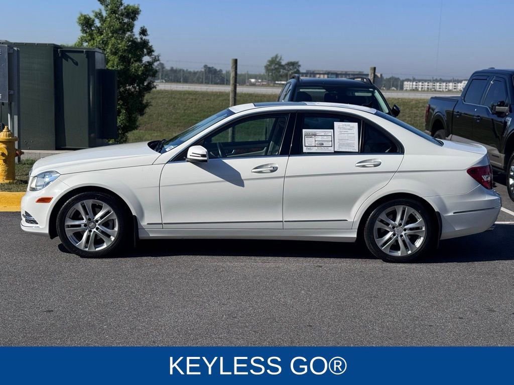 Used 2013 Mercedes-Benz C 250 Sedan image 4