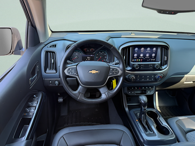 Used 2022 Chevrolet Colorado Z71 AWD/4WD image 7