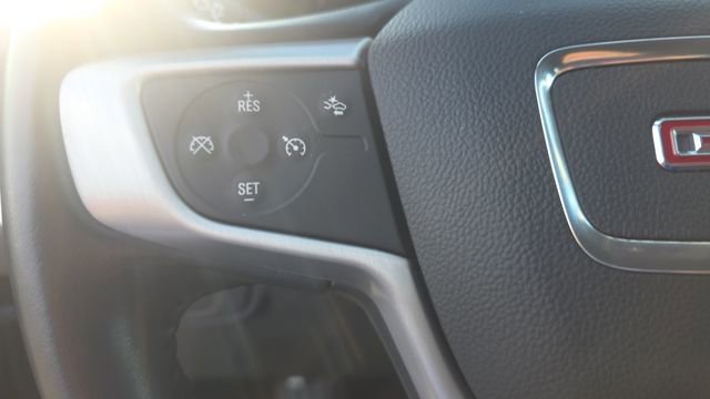 Used 2020 GMC Terrain SLE w/ Driver Convenience Package FWD image 22