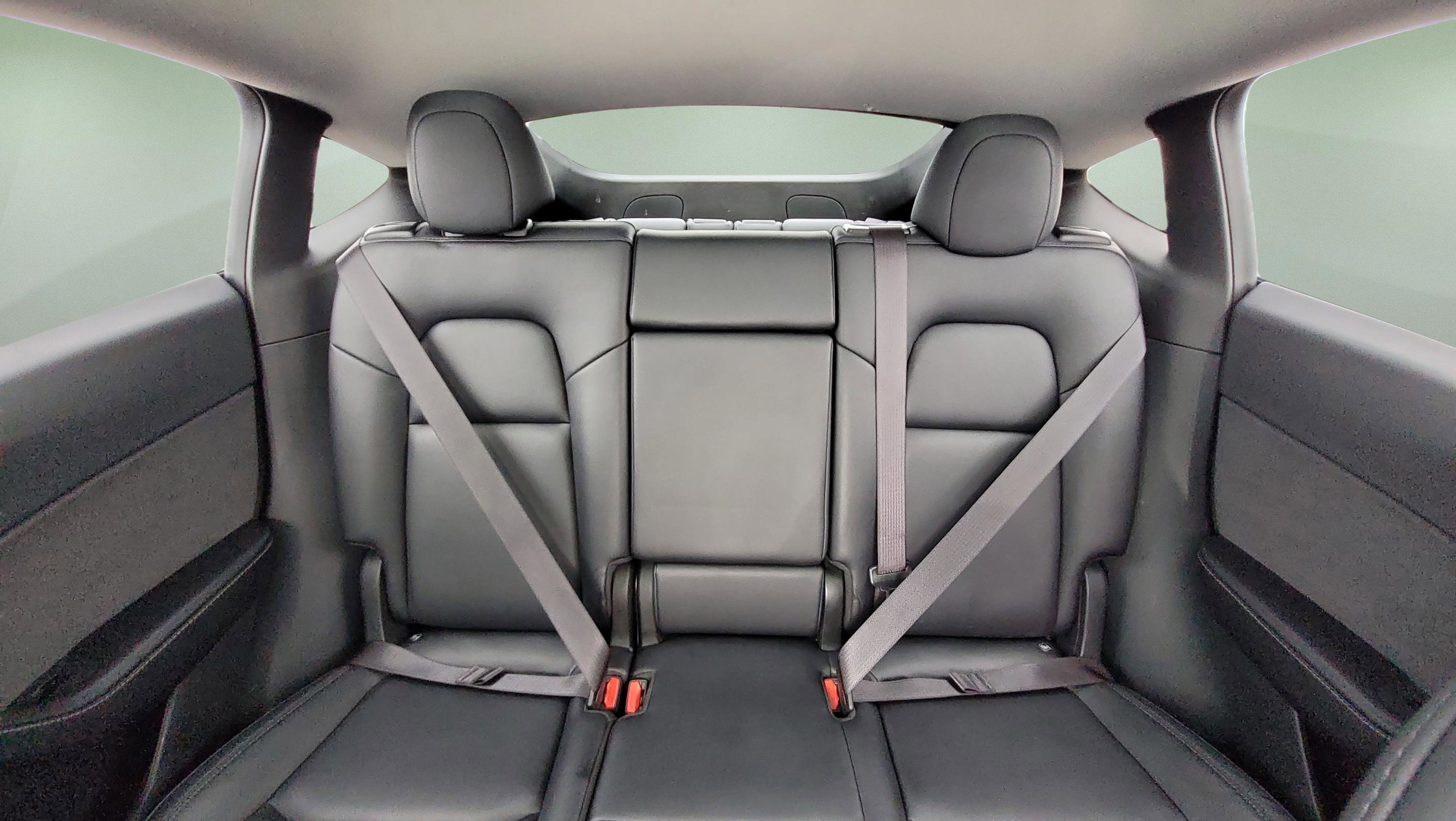 Used 2021 Tesla Model Y Long Range image 19