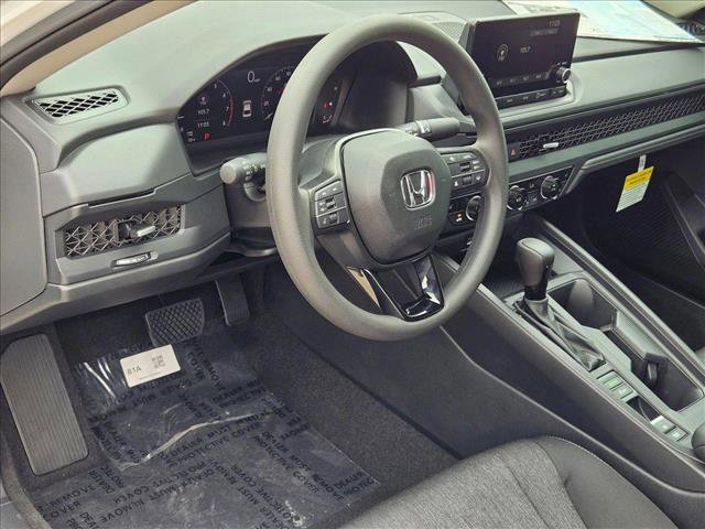 New 2025 Honda Accord SE image 3