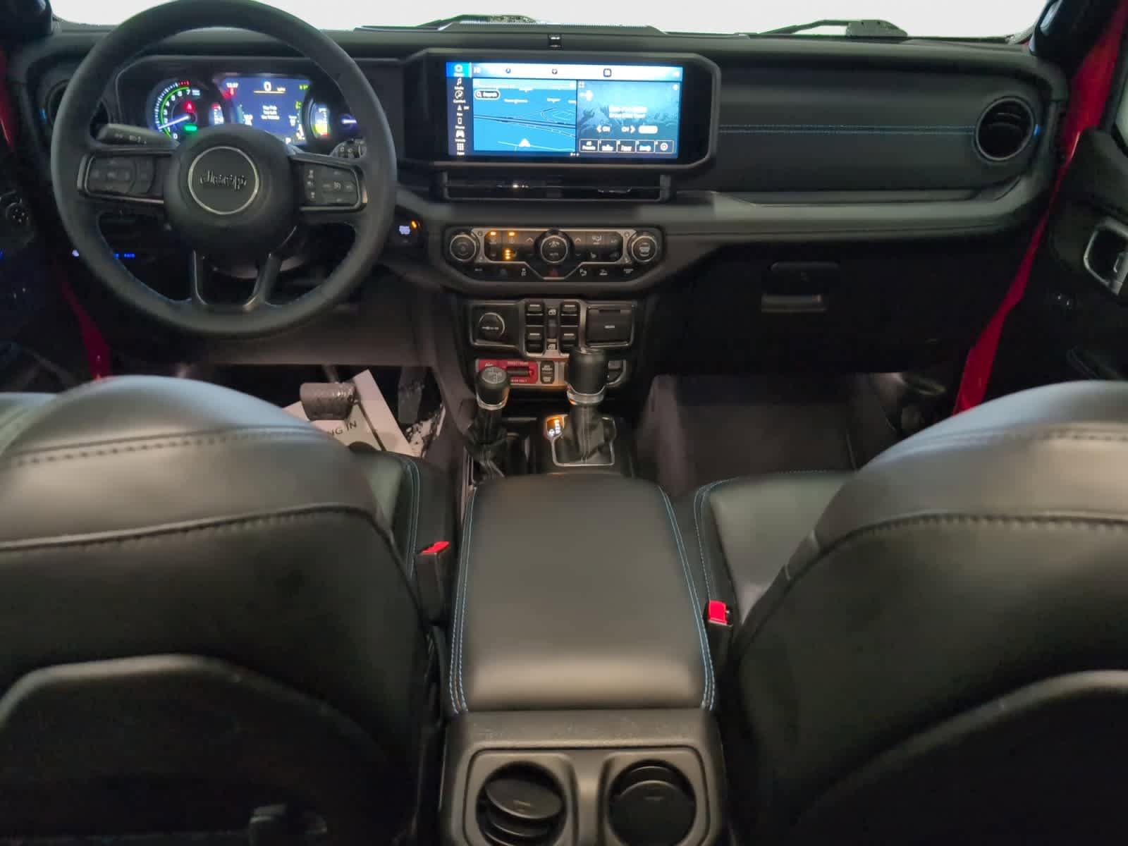 Used 2024 Jeep Wrangler Unlimited Rubicon 4xe image 14