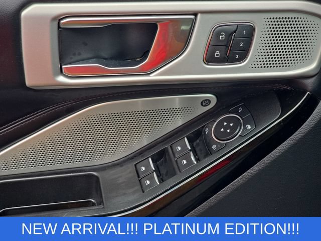 Used 2021 Ford Explorer Platinum w/ Equipment Group 601A AWD/4WD image 32