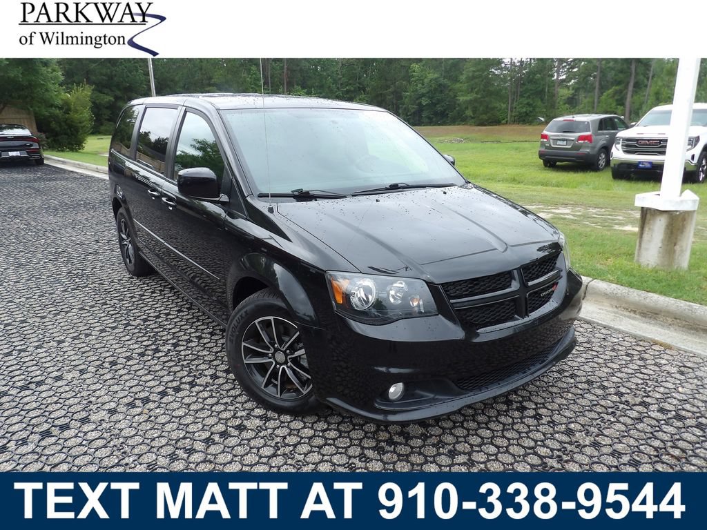 Used 2017 Dodge Grand Caravan SXT w/ Blacktop Package