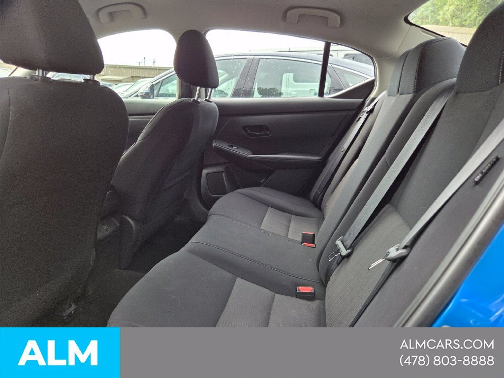 Used 2024 Nissan Sentra SV FWD image 4