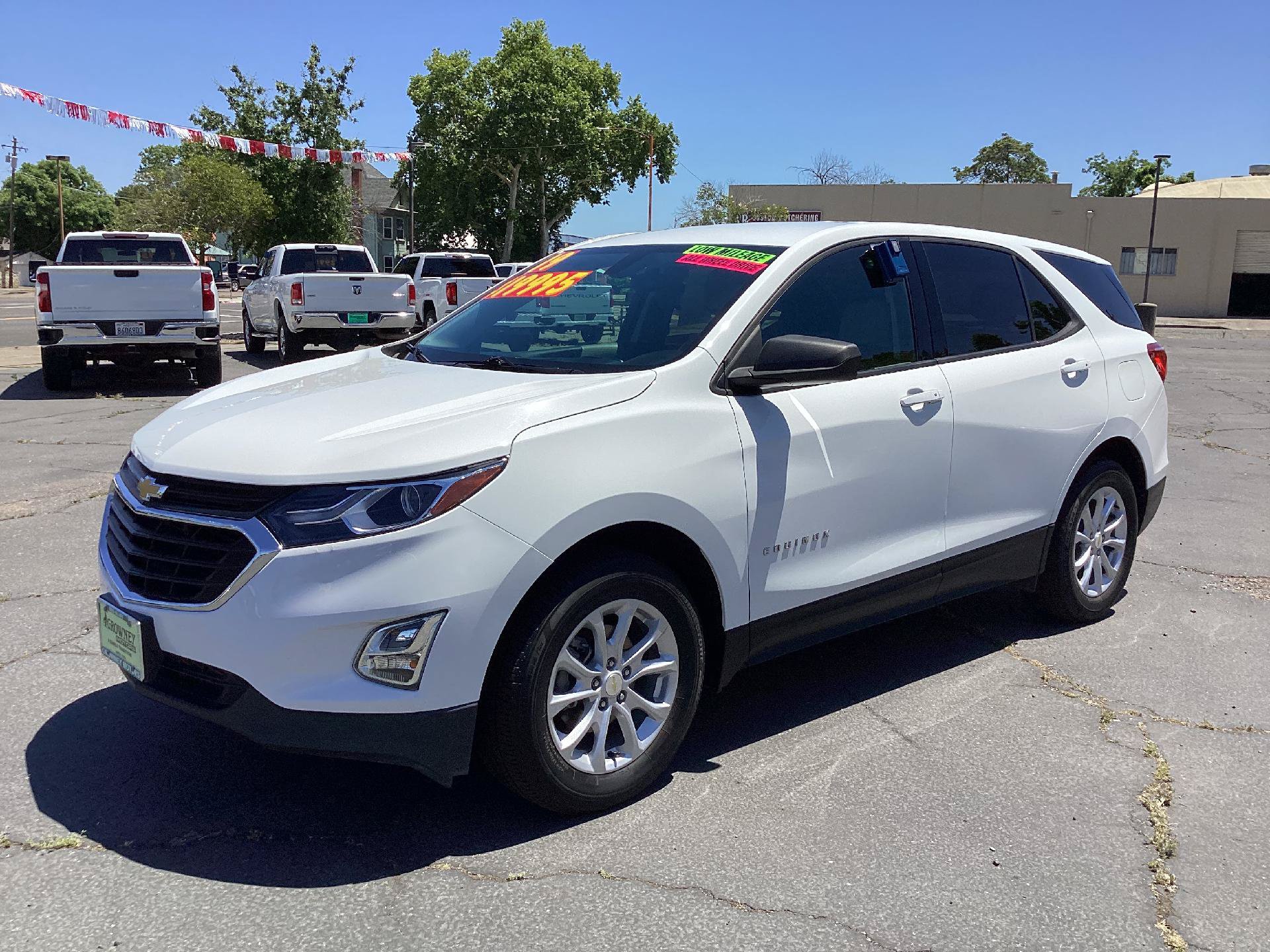 Used 2019 Chevrolet Equinox LS w/ LS Convenience Package AWD/4WD image 5