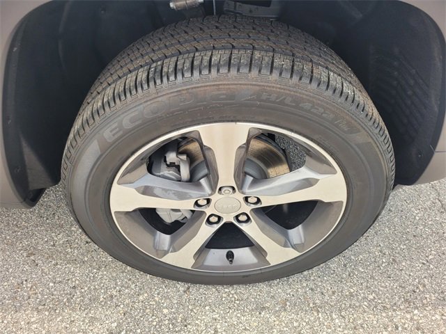 New 2025 Jeep Grand Cherokee Limited image 17