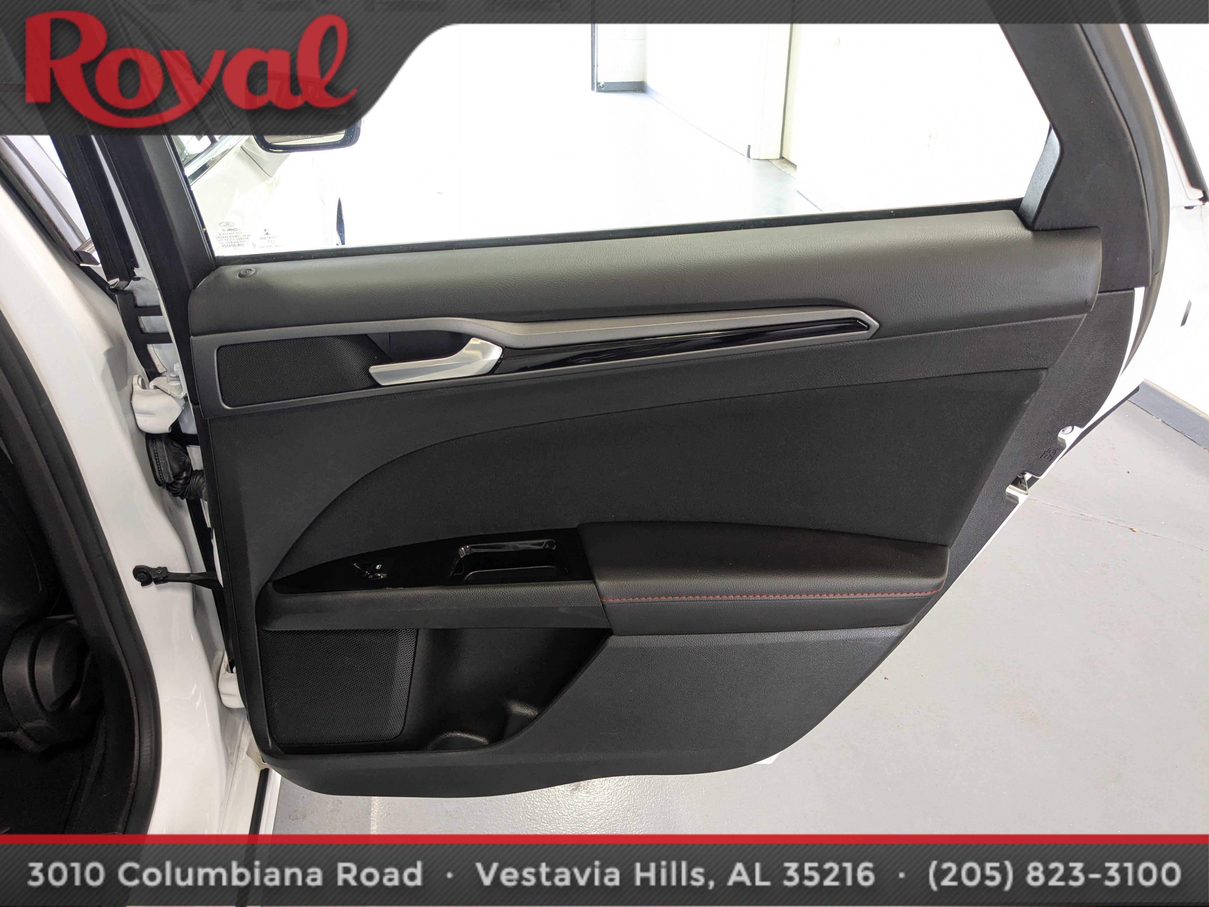Used 2013 Ford Fusion SE FWD image 9