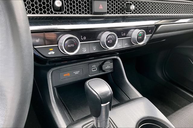 Used 2023 Honda Civic EX image 15