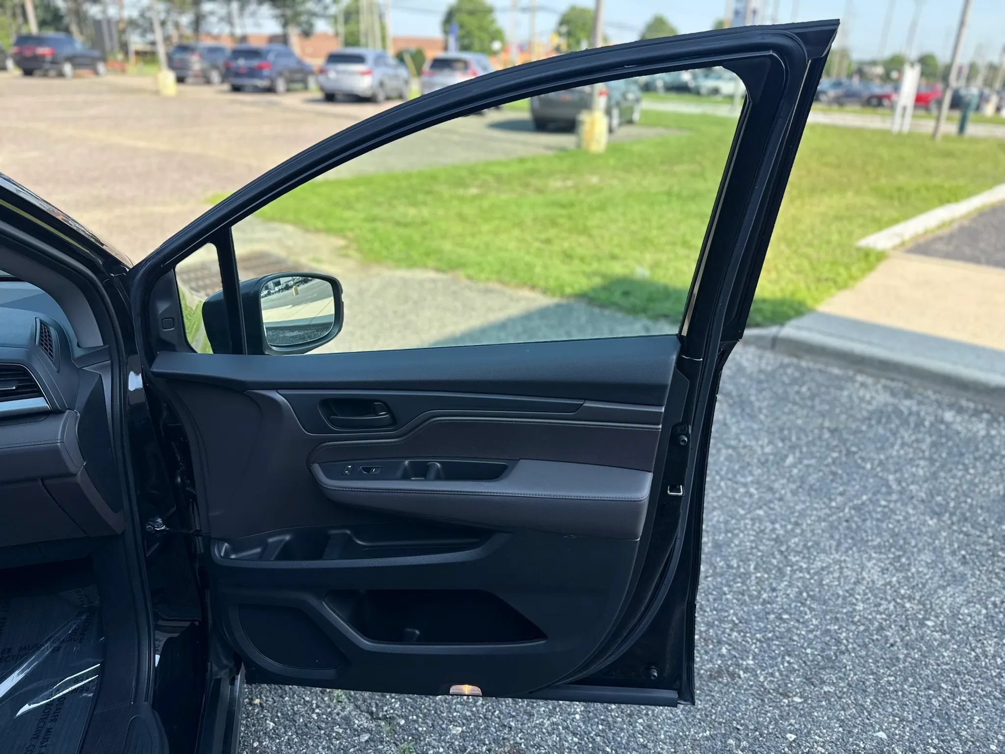 Used 2019 Honda Odyssey EX image 18