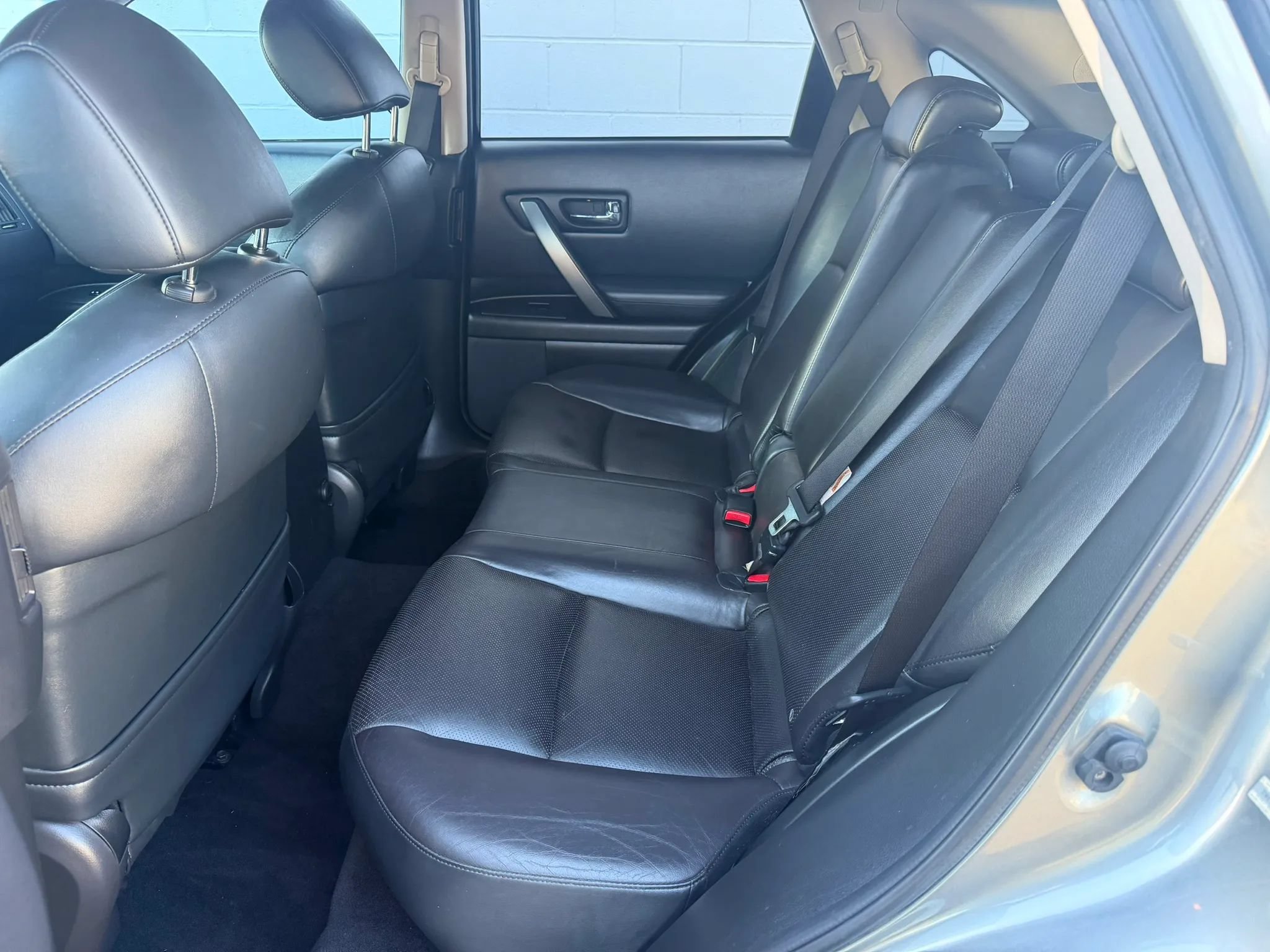 Used 2008 INFINITI FX35 2WD w/ Technology Pkg image 17