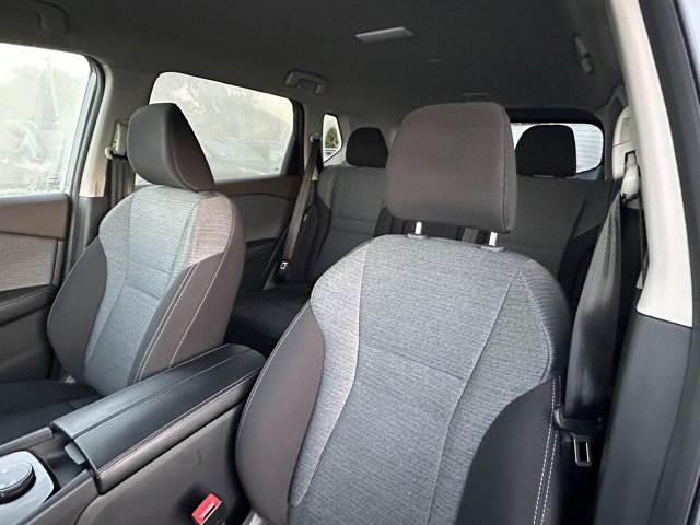 Certified 2023 Nissan Rogue SV image 25