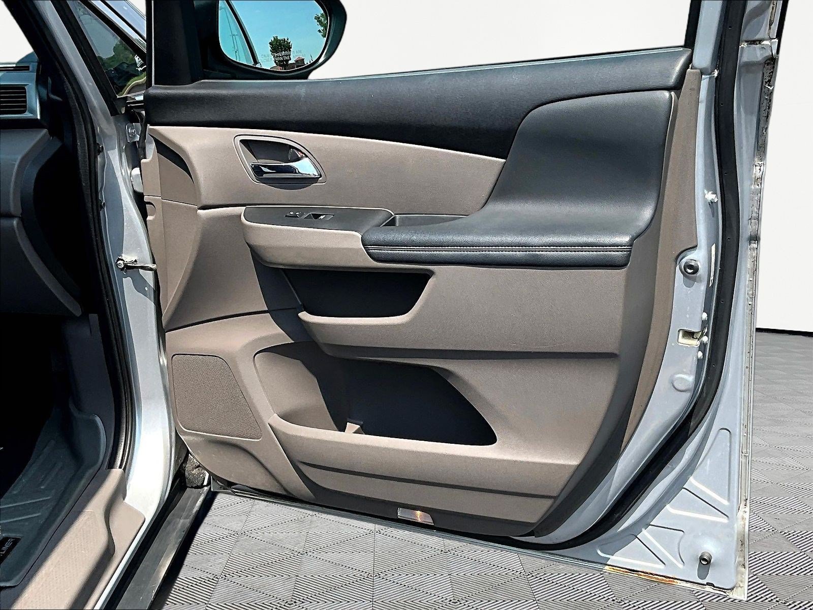 Used 2014 Honda Odyssey EX-L image 29