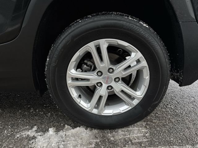 Used 2021 GMC Terrain SLE w/ Driver Convenience Package image 32