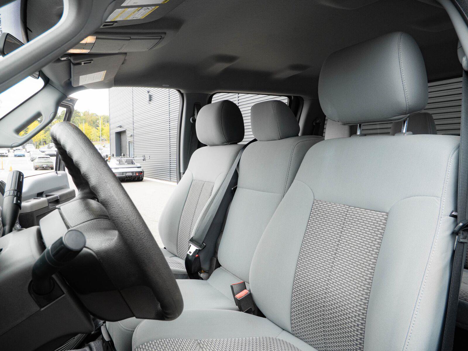 Used 2016 Ford F350 XLT AWD/4WD image 5