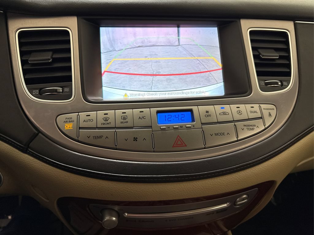 Used 2012 Hyundai Genesis 3.8 w/ Premium Pkg RWD image 40