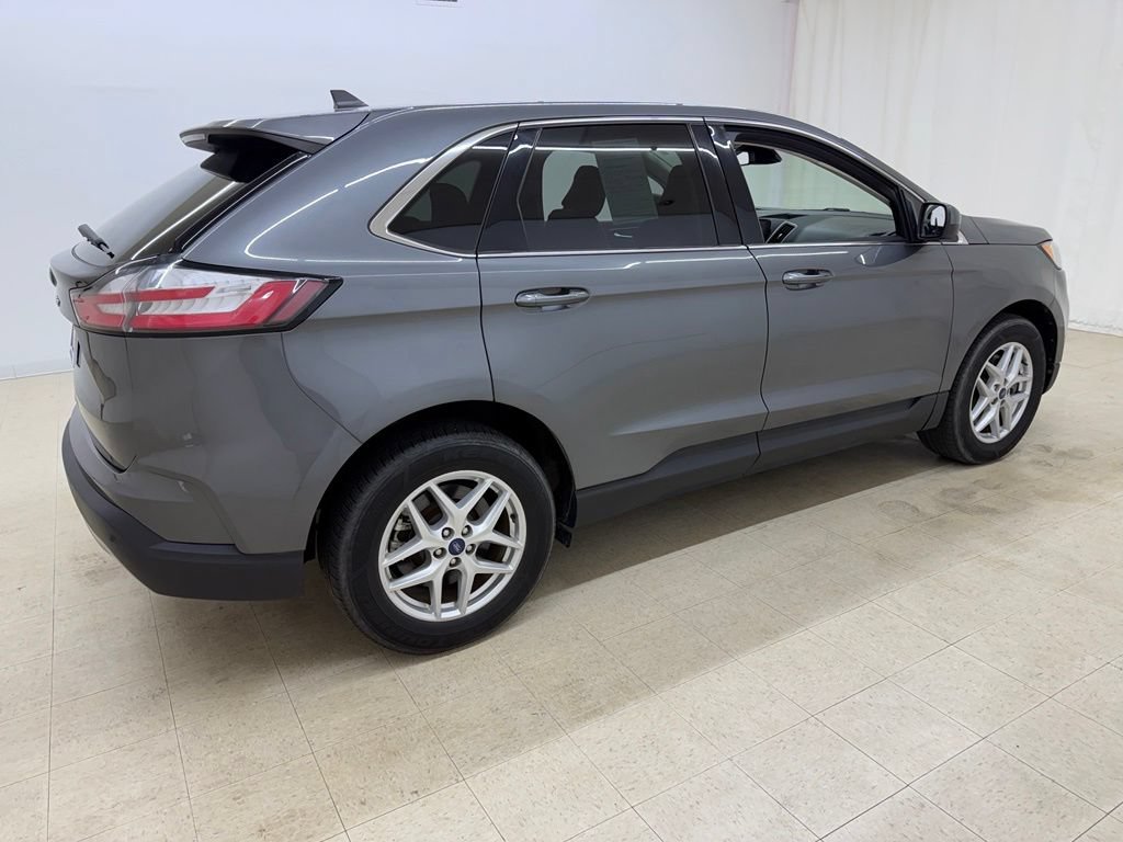 Used 2022 Ford Edge SEL AWD/4WD image 8