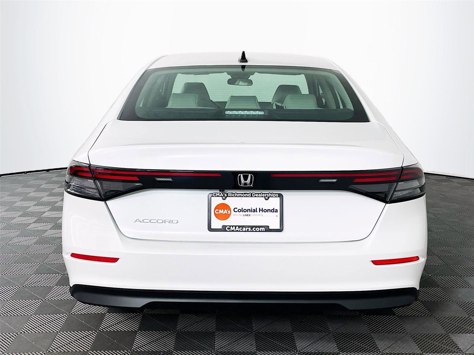 New 2025 Honda Accord SE image 6