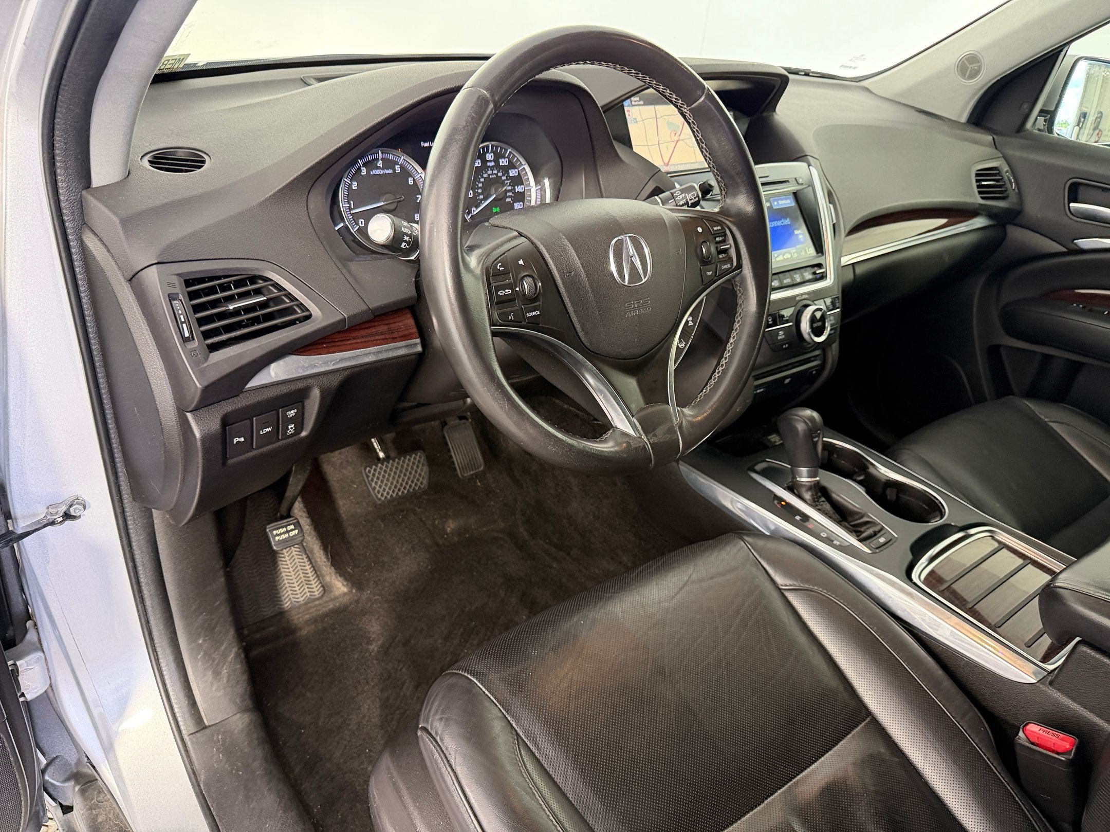 Used 2014 Acura MDX FWD w/ Advance & Entertainment image 3