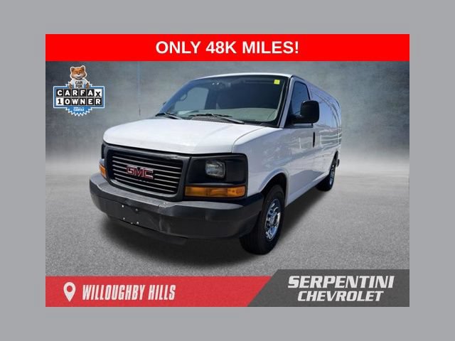 Used 2015 GMC Savana 3500 RWD image 1