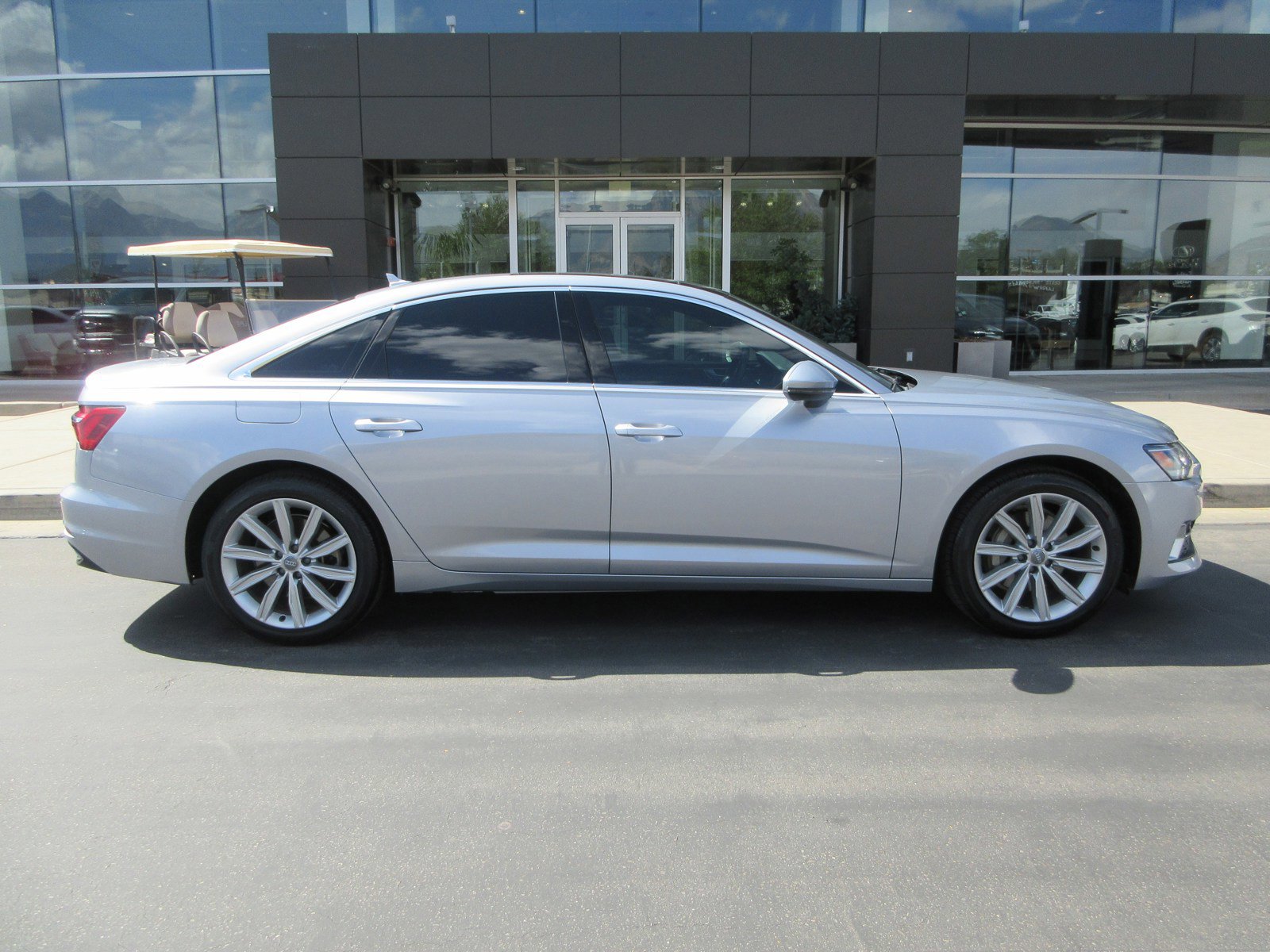 Used 2019 Audi A6 2.0T Premium w/ Convenience Package image 12