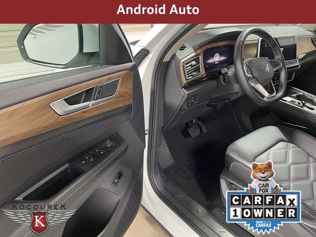 Used 2025 Volkswagen Atlas SE image 11