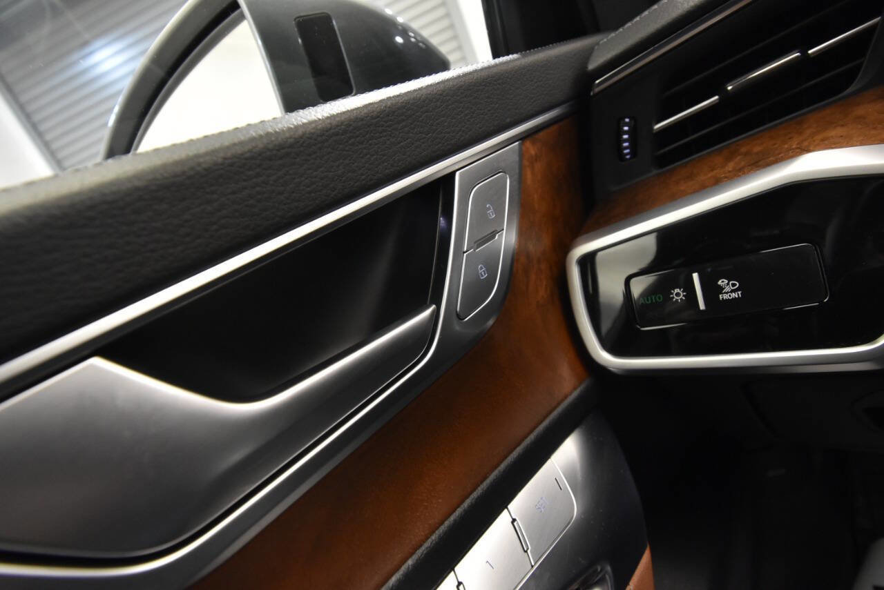 Used 2022 Audi A6 Premium Plus image 32