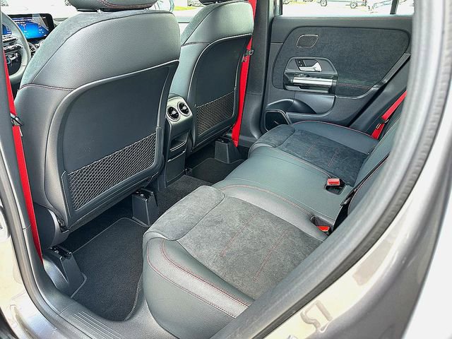 Certified 2025 Mercedes-Benz GLA 35 AMG 4MATIC image 21