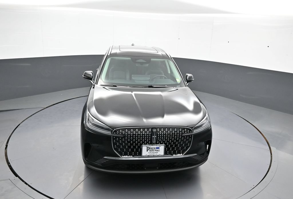 Used 2026 Lincoln Aviator AWD image 39