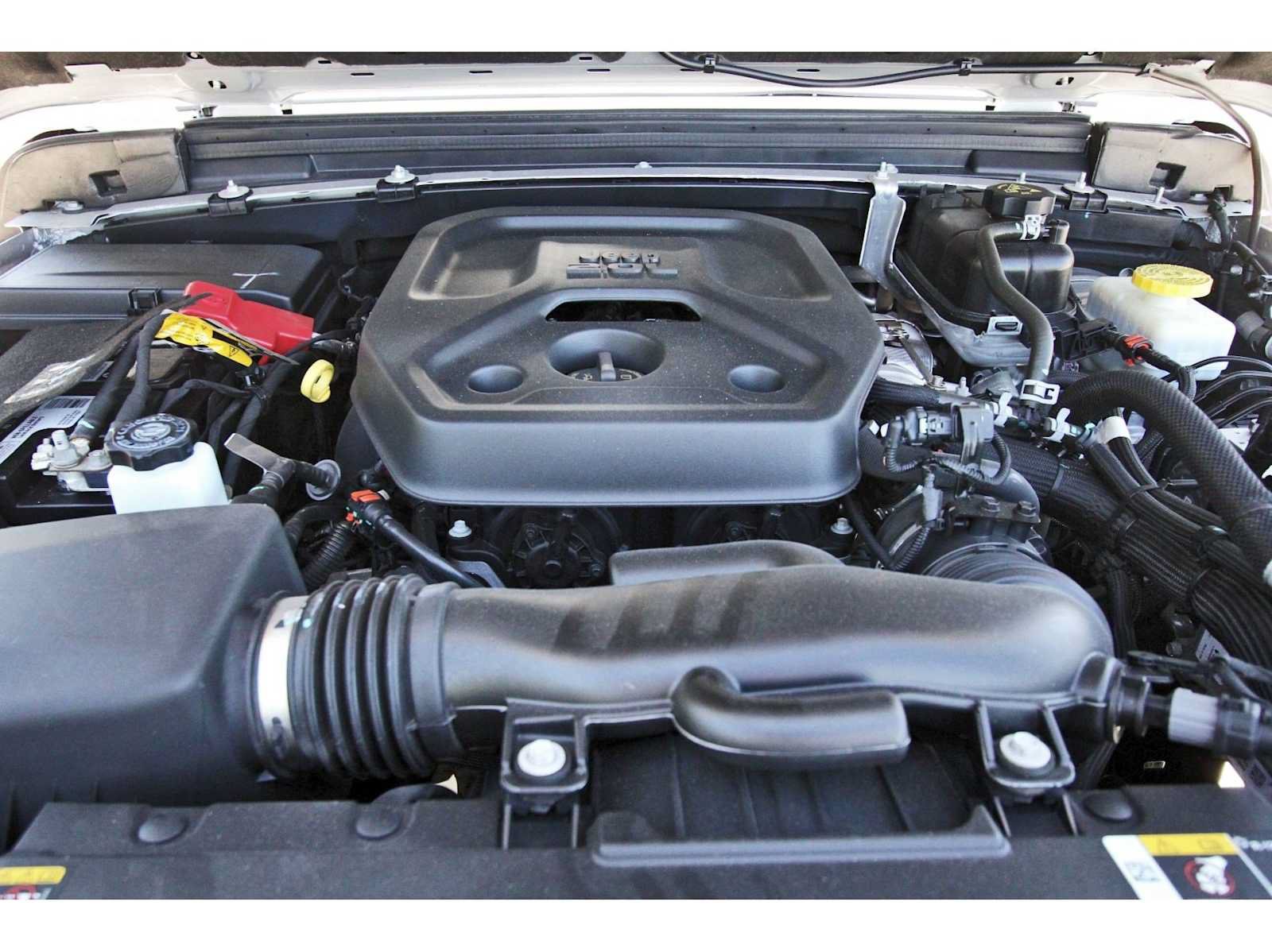 Used 2023 Jeep Wrangler Unlimited Sahara w/ LED Lighting Group AWD/4WD image 27