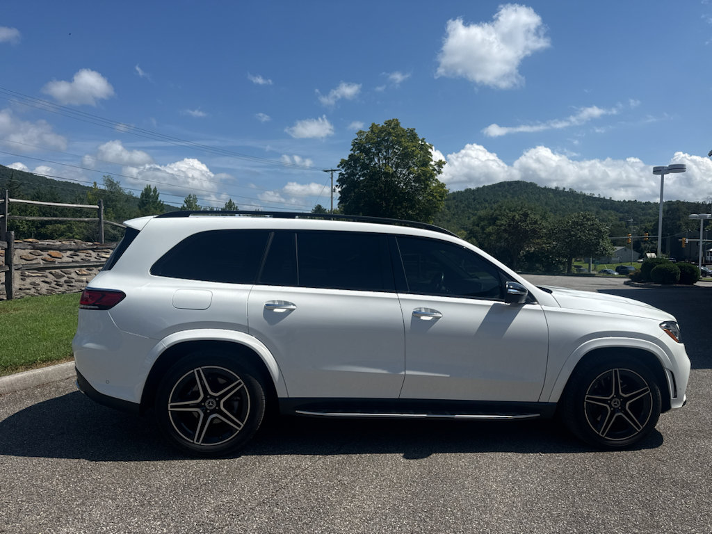 Used 2022 Mercedes-Benz GLS 450 4MATIC image 8