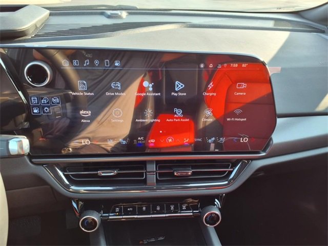 New 2025 Chevrolet Equinox EV RS image 15