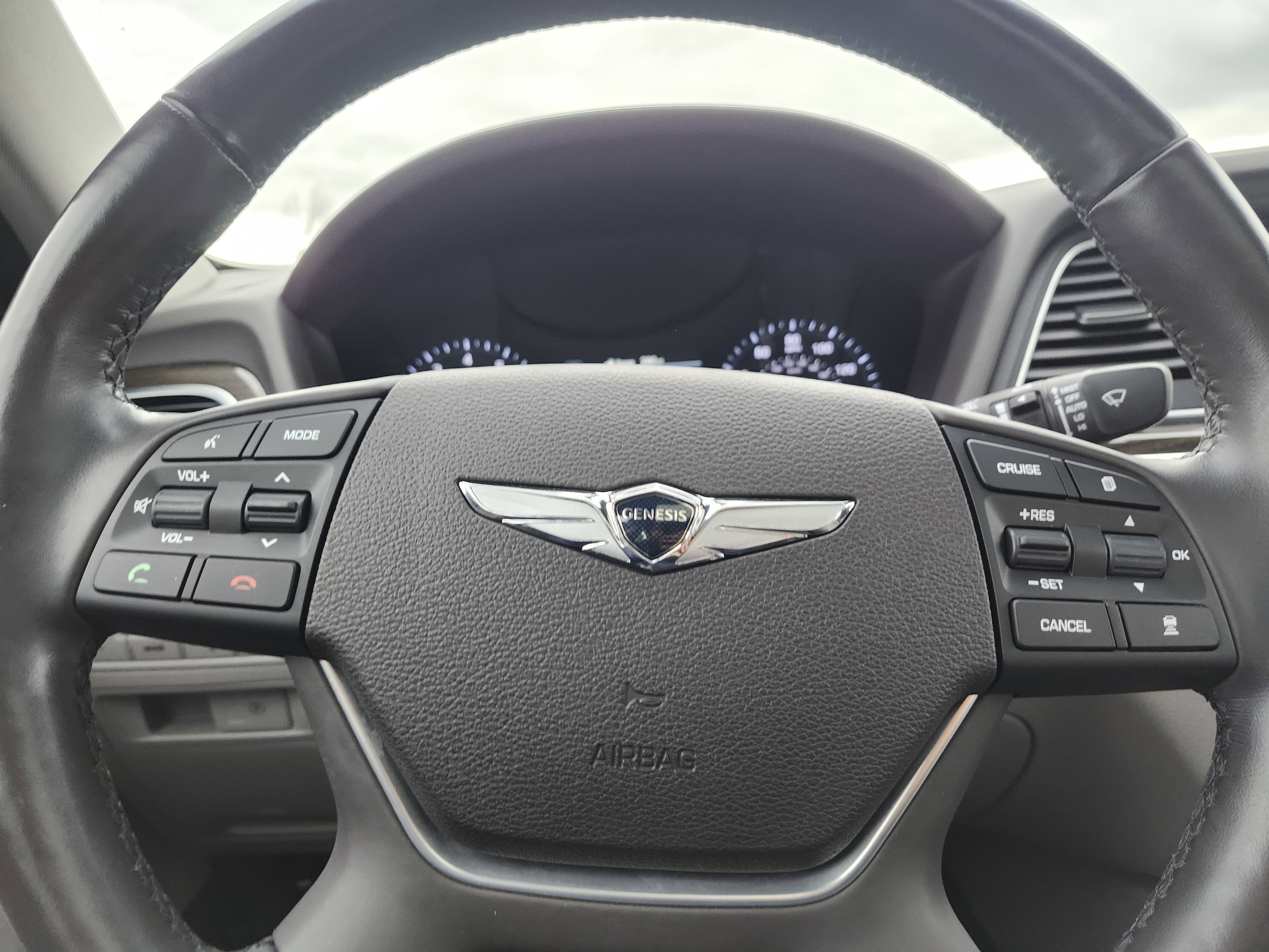 Used 2019 Genesis G80 3.8 image 31